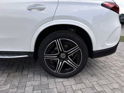 2023 Mercedes-Benz GLC 300