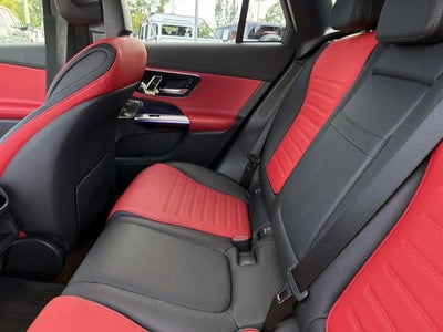 2023 Mercedes-Benz GLC 300