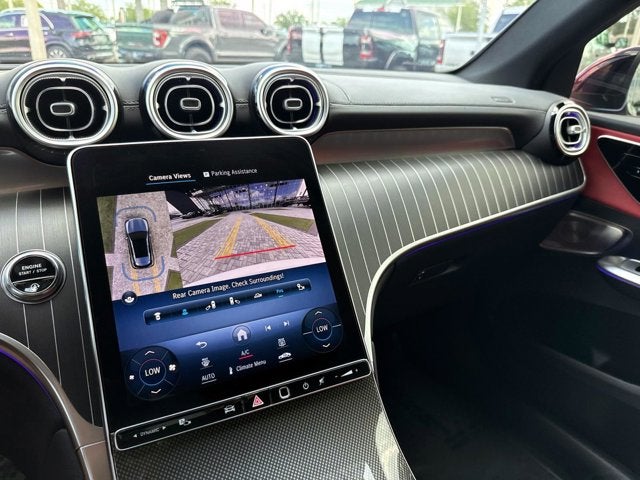 2023 Mercedes-Benz GLC 300
