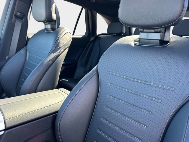 2025 Mercedes-Benz GLC 350e