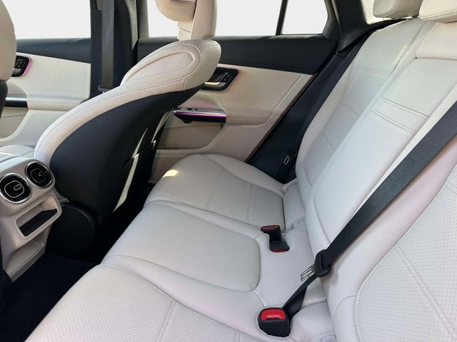 2025 Mercedes-Benz GLC 350e