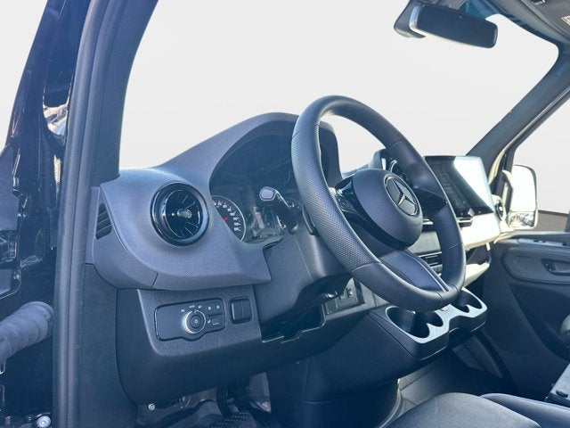 2025 Mercedes-Benz Sprinter 3500 Cargo 170 WB Extended