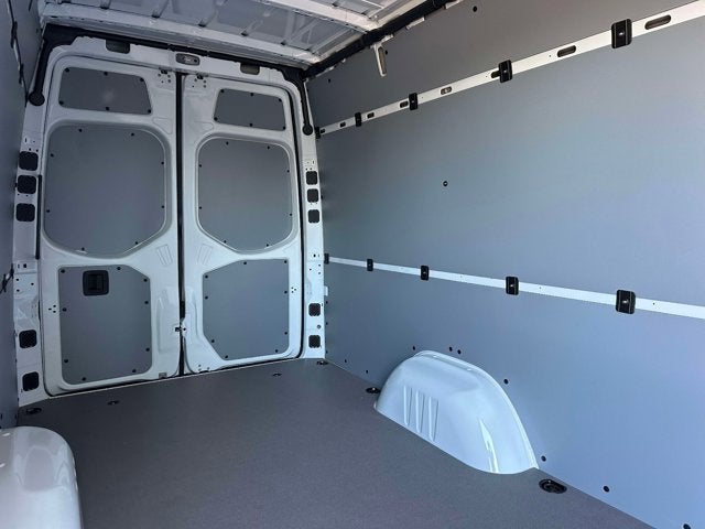 2025 Mercedes-Benz Sprinter 2500 Cargo 170 WB High Roof