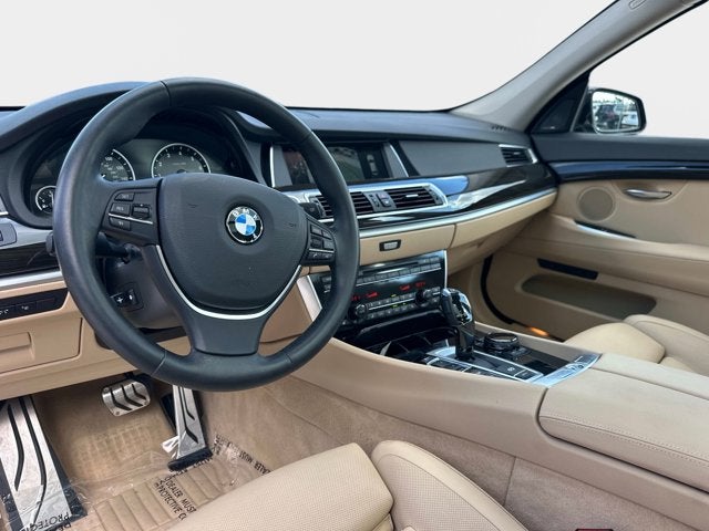 2014 BMW 5 Series Gran Turismo 550i xDrive Gran Turismo