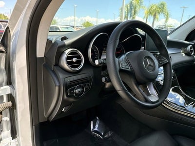 2016 Mercedes-Benz GLC 300