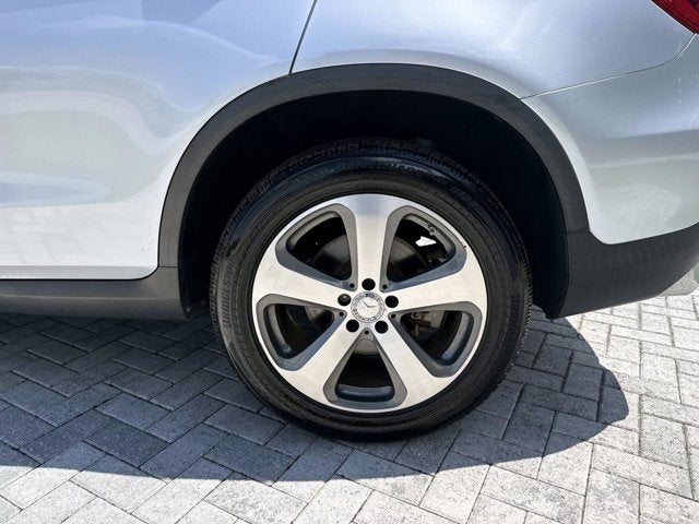 2016 Mercedes-Benz GLC 300