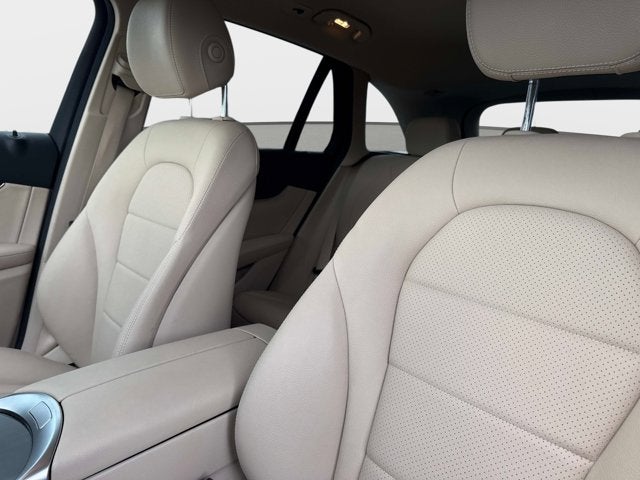 2020 Mercedes-Benz GLC 300