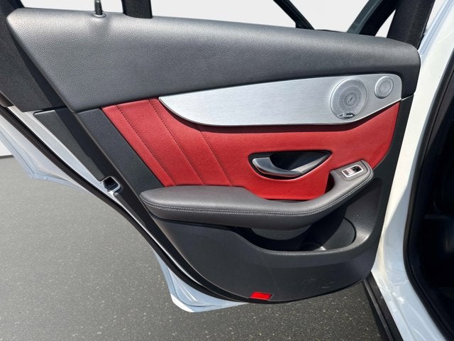 2020 Mercedes-Benz GLC 300