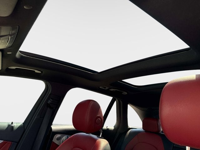 2020 Mercedes-Benz GLC 300