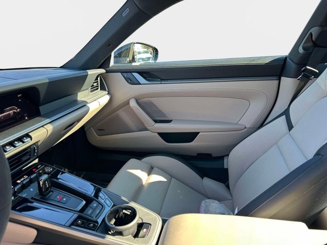 2026 Porsche 911 Carrera