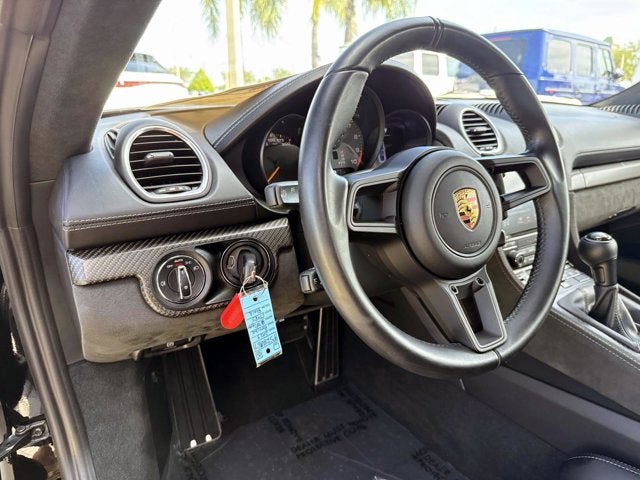 2023 Porsche 718 Cayman GT4 RS