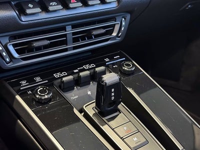 2022 Porsche 911 Targa 4S