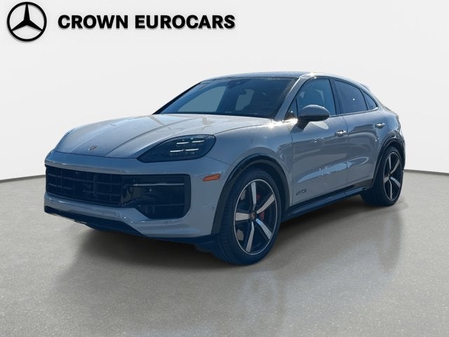 2025 Porsche Cayenne GTS