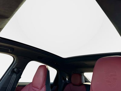 2025 Porsche Cayenne GTS