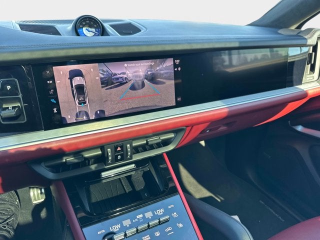 2025 Porsche Cayenne GTS