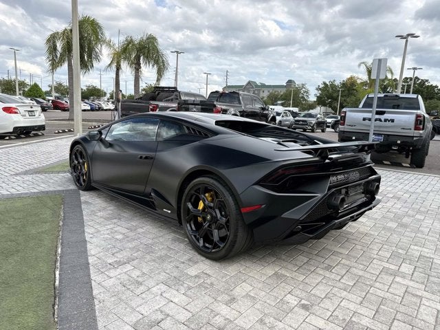 2024 Lamborghini Huracan Tecnica Base