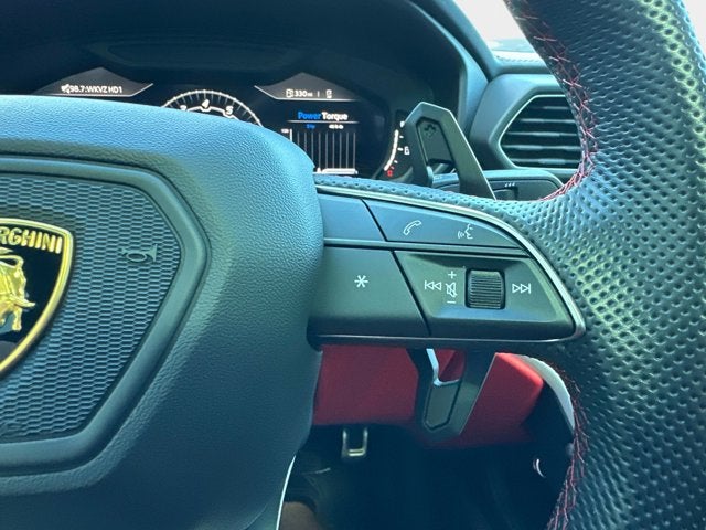 2022 Lamborghini Urus Base