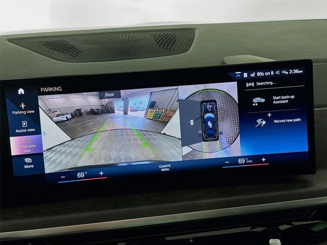 2023 BMW X7 M60i