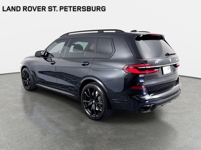 2023 BMW X7 M60i