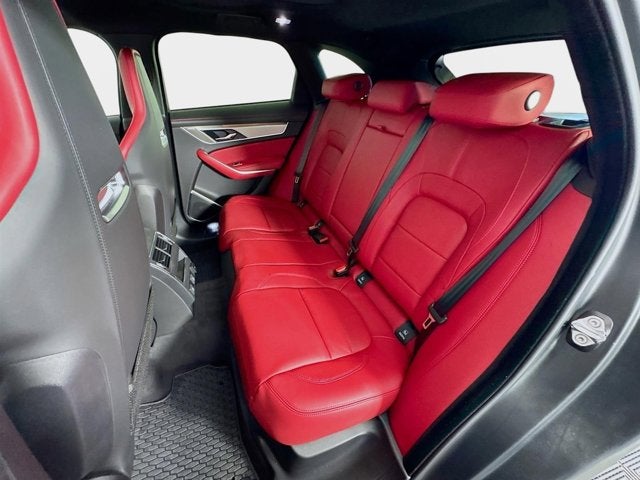 2026 Jaguar F-PACE P250 R-Dynamic S