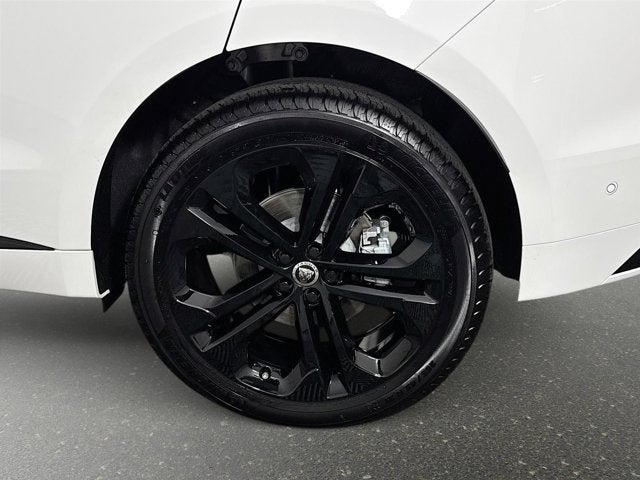 2026 Jaguar F-PACE P400 R-Dynamic S