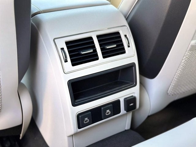 2026 Jaguar F-PACE P400 R-Dynamic S