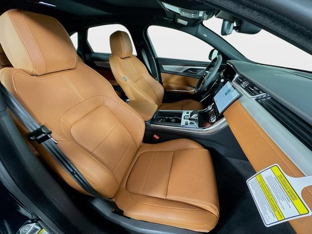 2024 Jaguar XF R-Dynamic SE