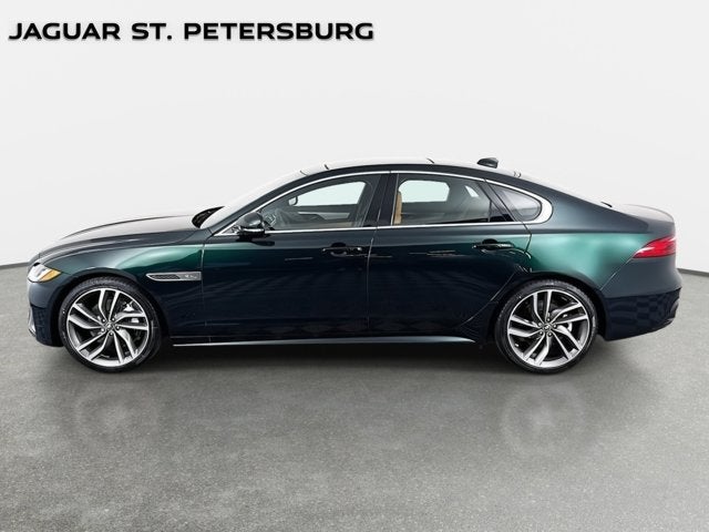 2024 Jaguar XF R-Dynamic SE