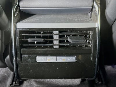 2024 Land Rover Range Rover Sport SE