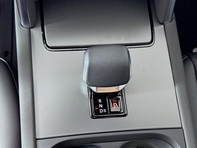 2025 Land Rover Discovery Sport S