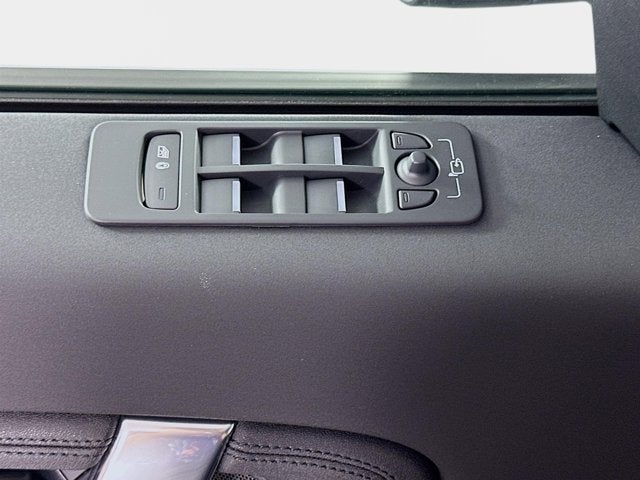 2025 Land Rover Discovery Sport S