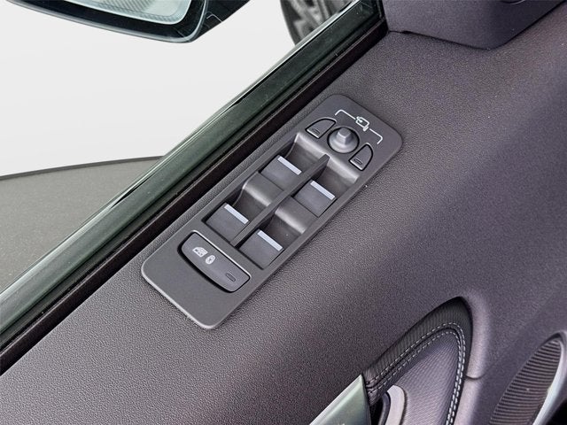 2026 Land Rover Discovery Sport Landmark