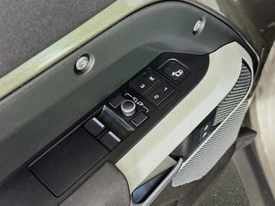 2022 Land Rover Defender 90 X-Dynamic SE