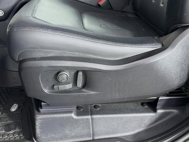 2022 Land Rover Defender 90 X-Dynamic SE