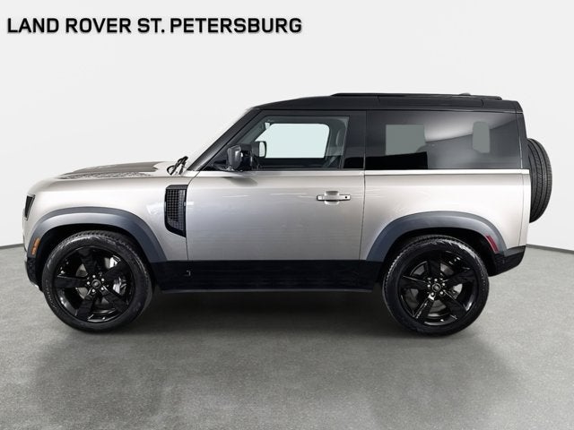 2022 Land Rover Defender 90 X-Dynamic SE