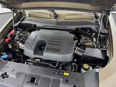 2025 Land Rover Defender 110 X-Dynamic SE