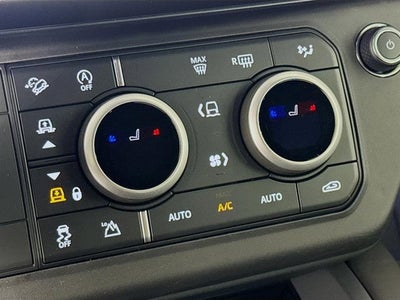 2026 Land Rover Defender 110 X-Dynamic SE