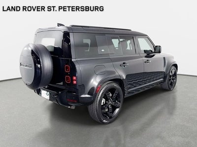 2024 Land Rover Defender 110 X-Dynamic SE