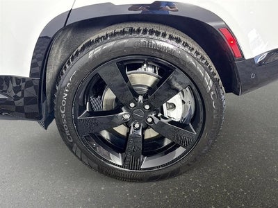 2026 Land Rover Defender 110 X-Dynamic SE