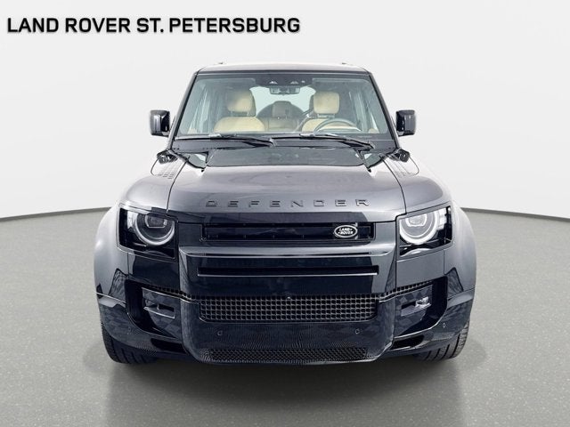 2026 Land Rover Defender 110 X-Dynamic SE