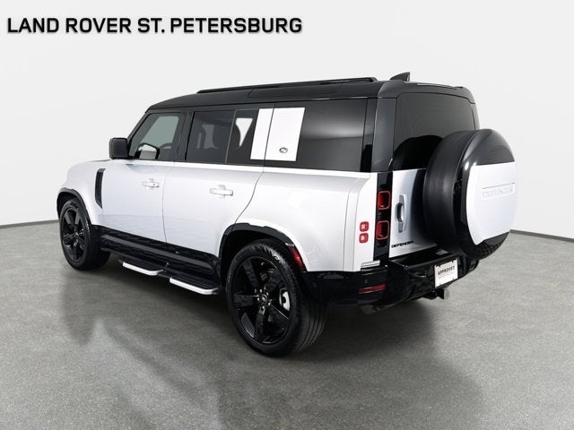 2024 Land Rover Defender 110 X-Dynamic SE