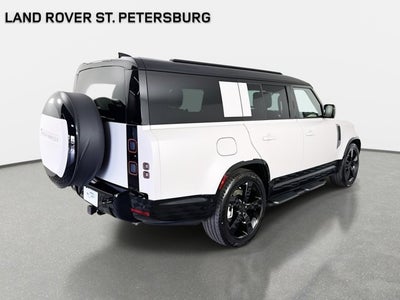 2026 Land Rover Defender 130 X-Dynamic SE