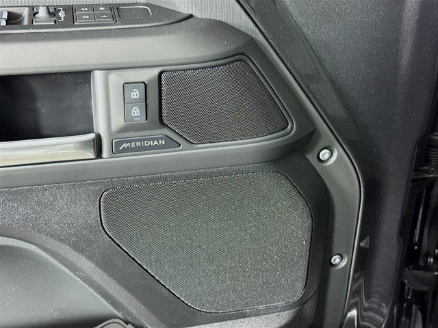 2026 Land Rover Defender 110 S