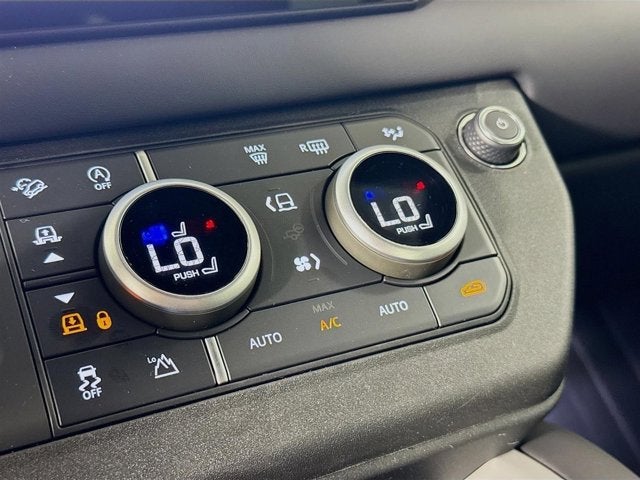 2025 Land Rover Defender 110 X