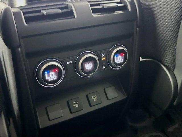 2025 Land Rover Defender 110 X