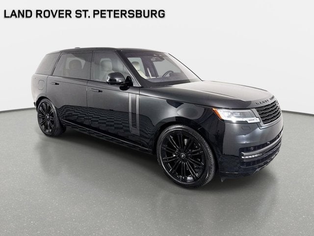 2023 Land Rover Range Rover SE