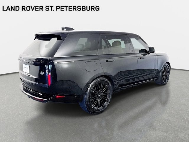 2023 Land Rover Range Rover SE
