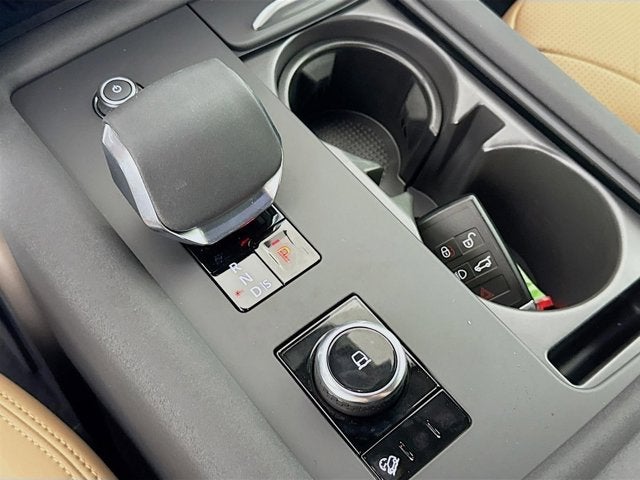 2025 Land Rover Discovery Dynamic SE