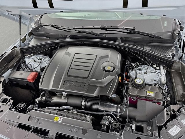 2026 Land Rover Range Rover Velar Dynamic SE