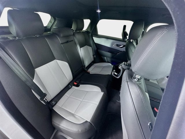 2026 Land Rover Range Rover Velar Dynamic SE